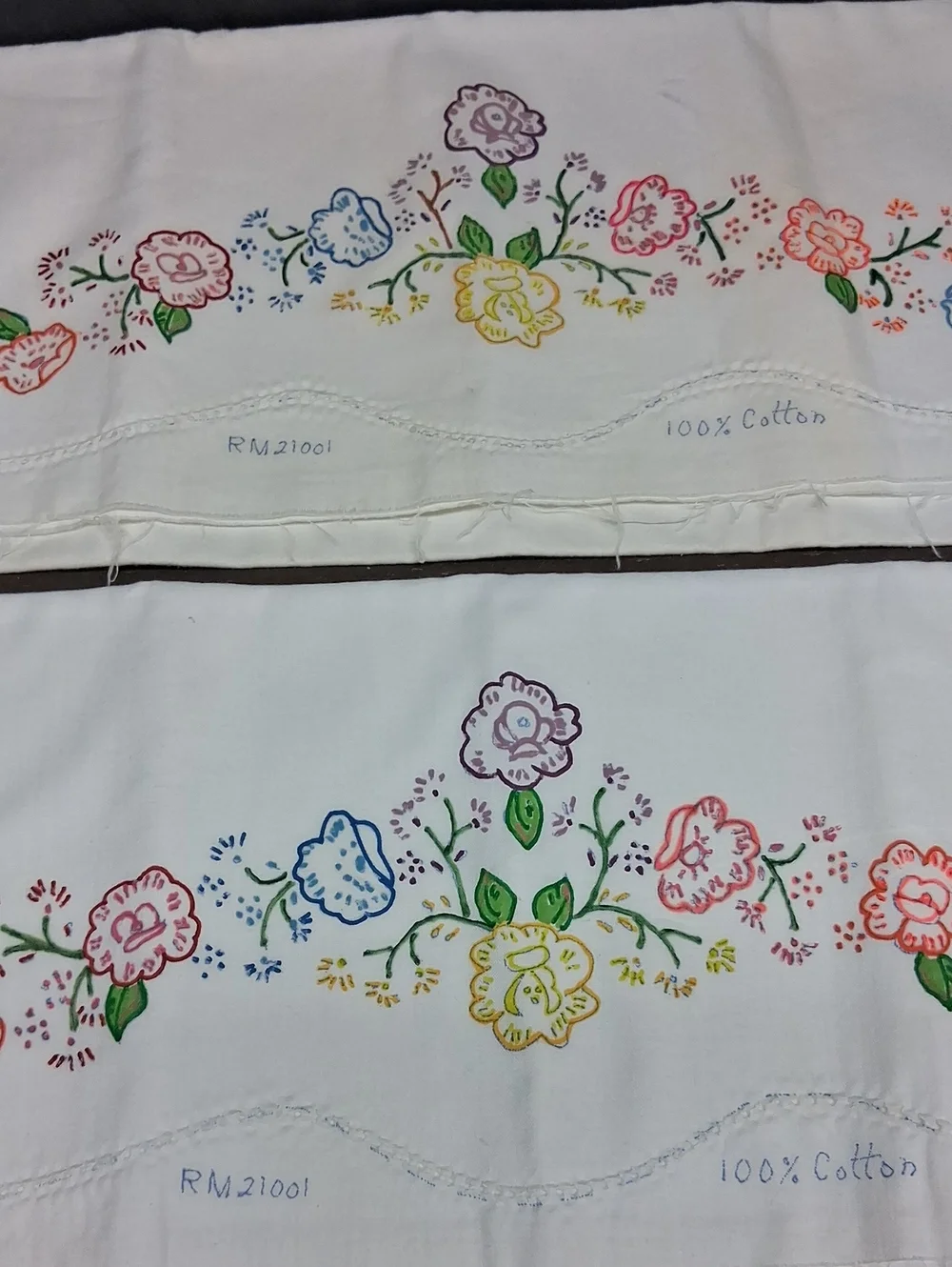 Vintage pair of pillowcases with floral design‎ cottage core, estate